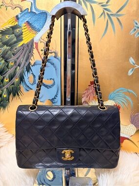 Authentic lamb skin Chanel bag double flap 2.55